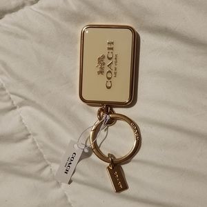 NWT new Coach ivory / gold enamel keychain key ring key fob